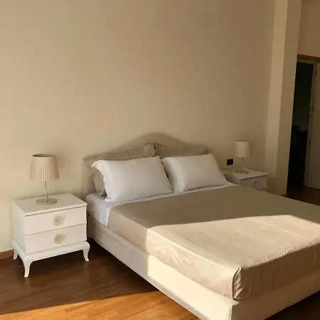 Bed & Breakfast Lanna *